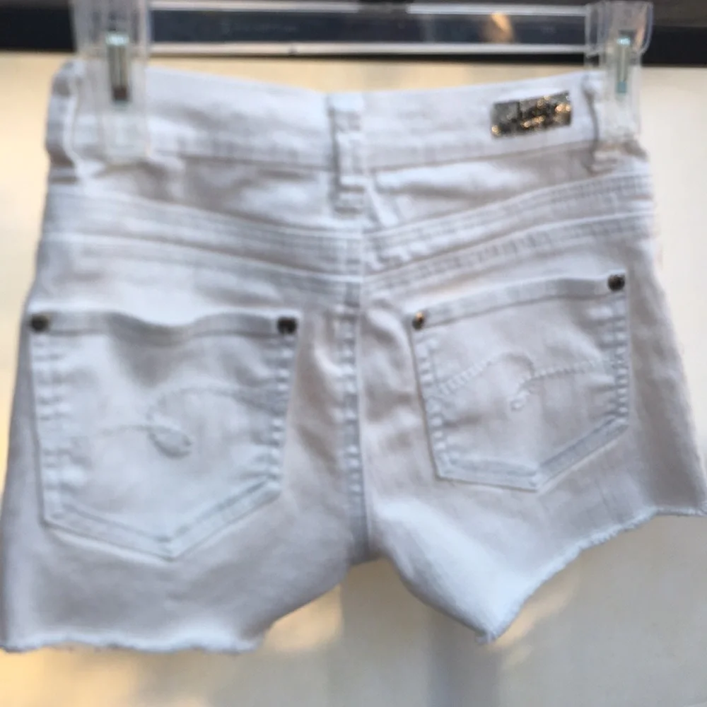 2 Marked Listings for $25 ⬇️ Girl’s Justice Snap-Fly Frayed-Hem Jean Shorts